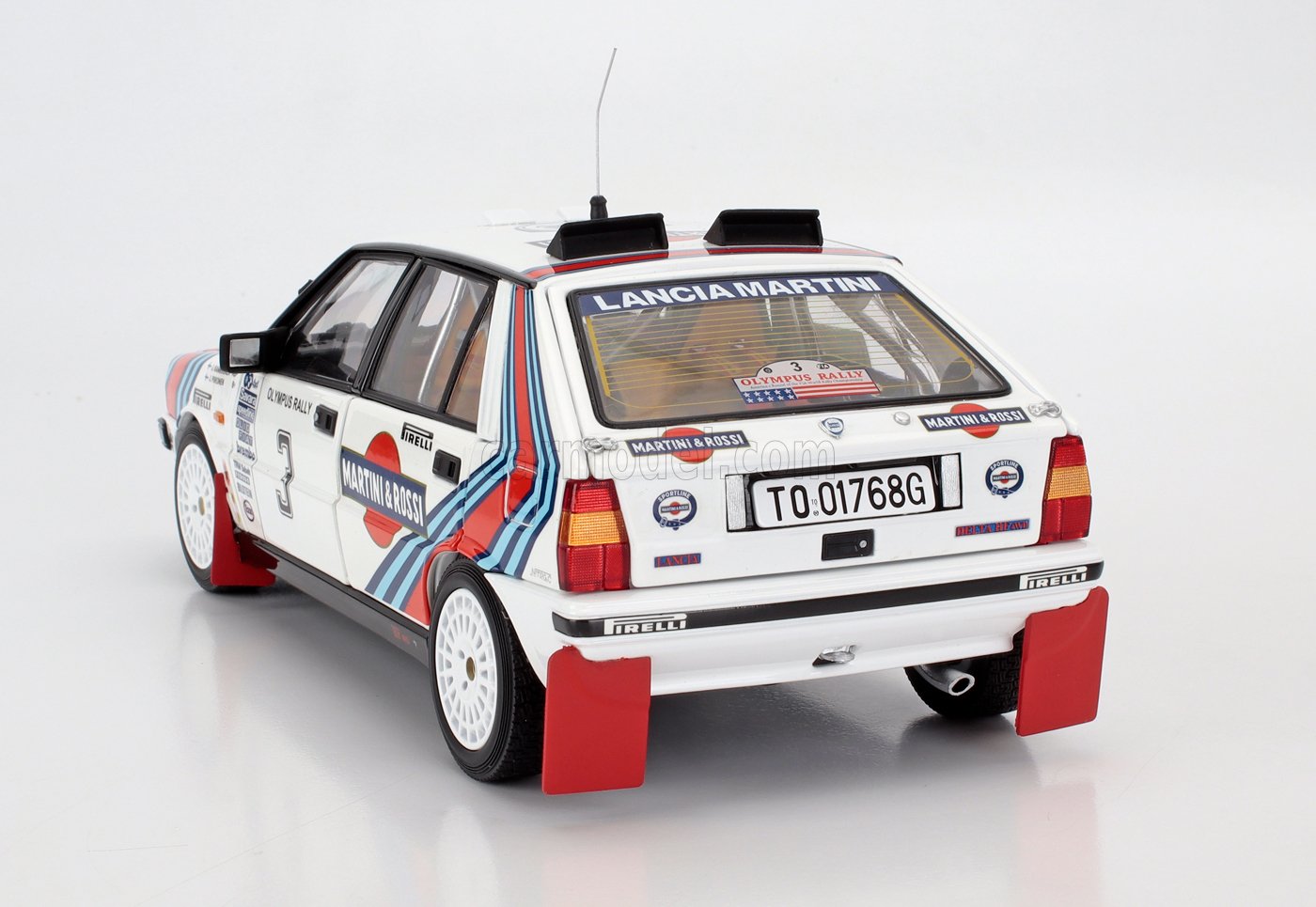 MODELLINO AUTO STATICO KYOSHO LANCIA DELTA MARTINI RALLY OLYMPUS 1987 KANKKUNEN