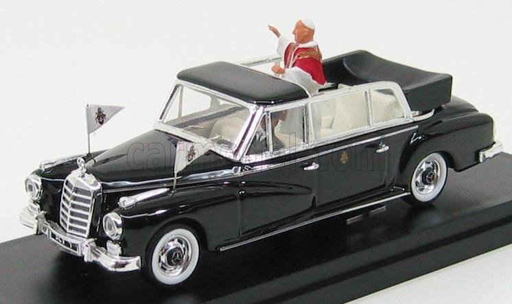 Mercedes benz 300 d limousine 1960 with figure pope papa giovanni xxiii scala