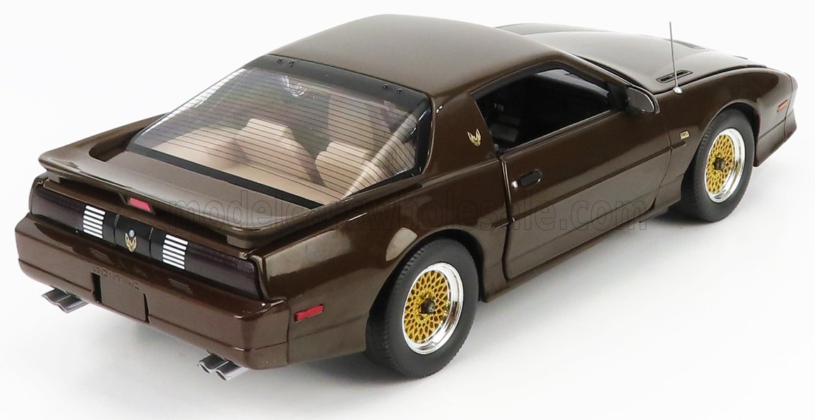 グリーンライト 1/18 ポンティアック GTA 1989 Pontiac Firebird Trans Am GTA Medium Gray | Greenlight