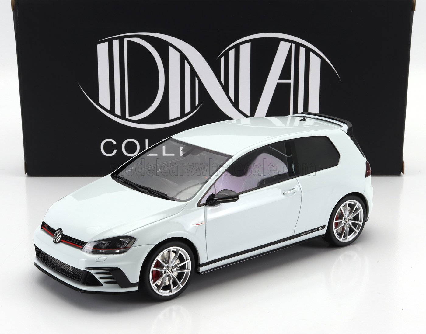 ミニカー　1/18 VW ゴルフ MK7 GTI クラブスポーツ S 2017(ブラック) [DNA000161] 1/18 DNA Collectibles 2017 Volkswagen VW Golf VII GTi
