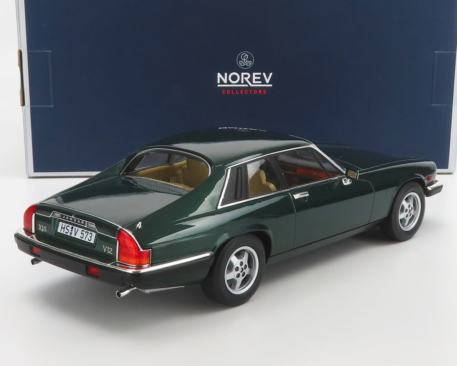 Yat Ming 1:18 1975 JAGUAR XJS ▪️DIECAST MODEL▪️ Jaguar