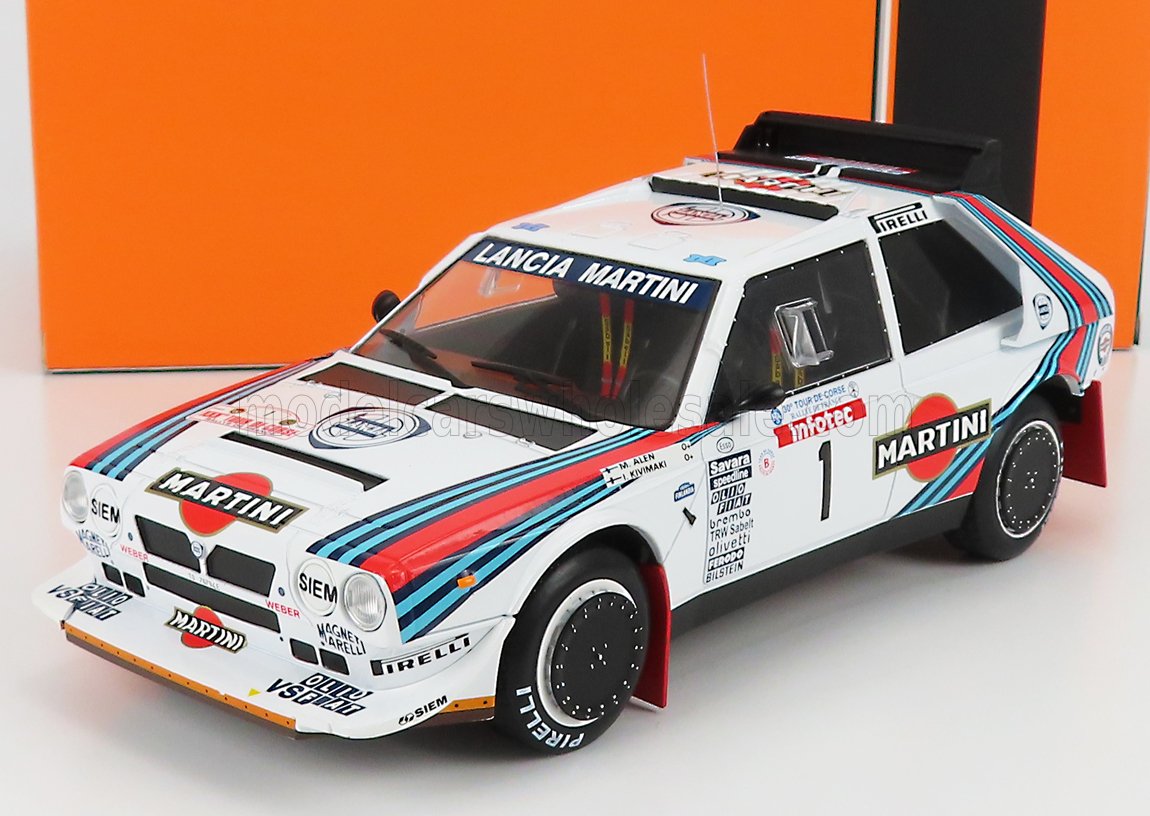 Lancia Integrale Martini Racing1/18モデル 1/18 Solido 1992 Lancia Delta HF Integrale Evo 1 Martini 6 Diecast