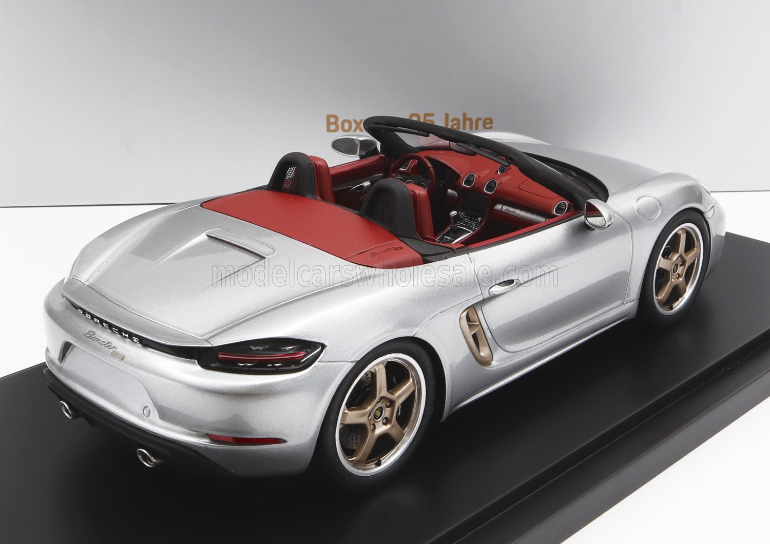MODELCARSWHOLESALE.COM