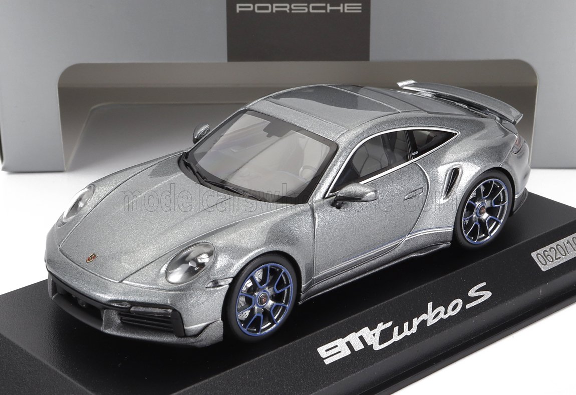 アニメ1/43 Porsche 911 (992) Turbo S ／ ポルシェ 乗用車