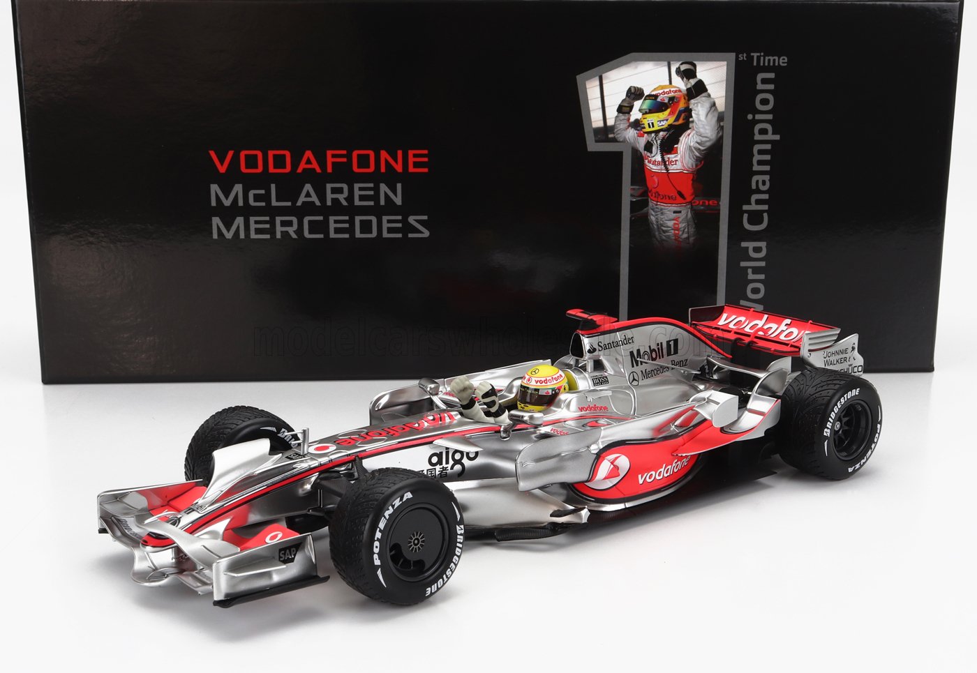 2024人気☆PMA1/18 vodafone McLaren Mercedes MP4/24 2009年 H.コバライネン #2 レーシングカー