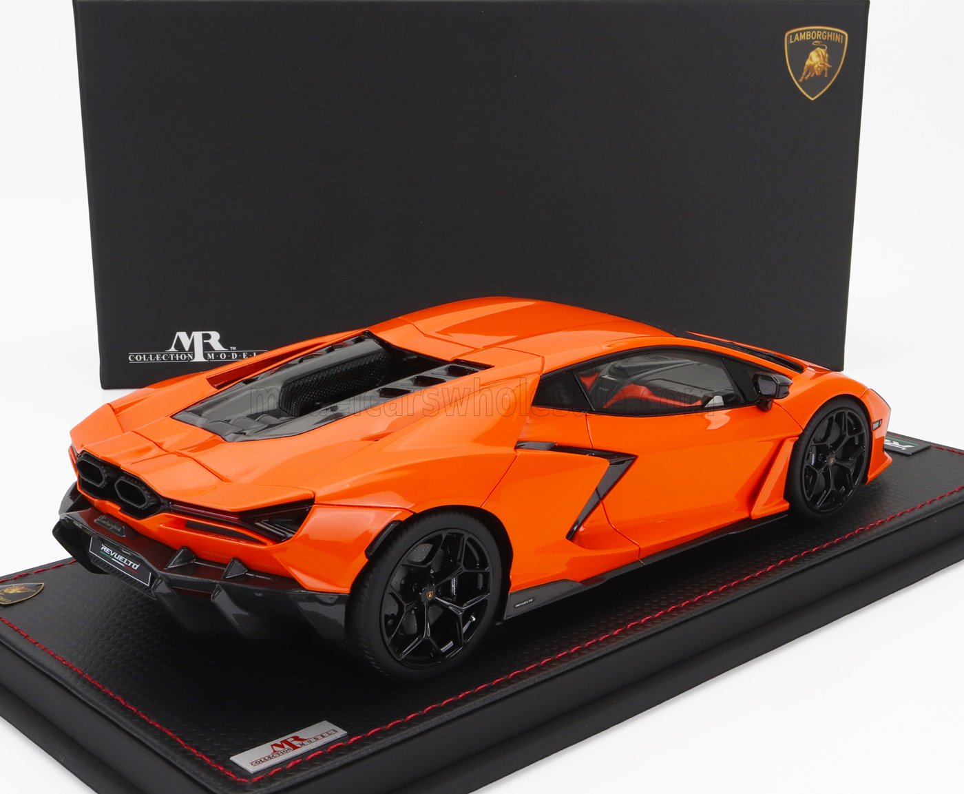 【中古】 ミニカー  LAMBO058A  Lamborghini Revuelto Arancio Apodis MODELCARSWHOLESALE.COM