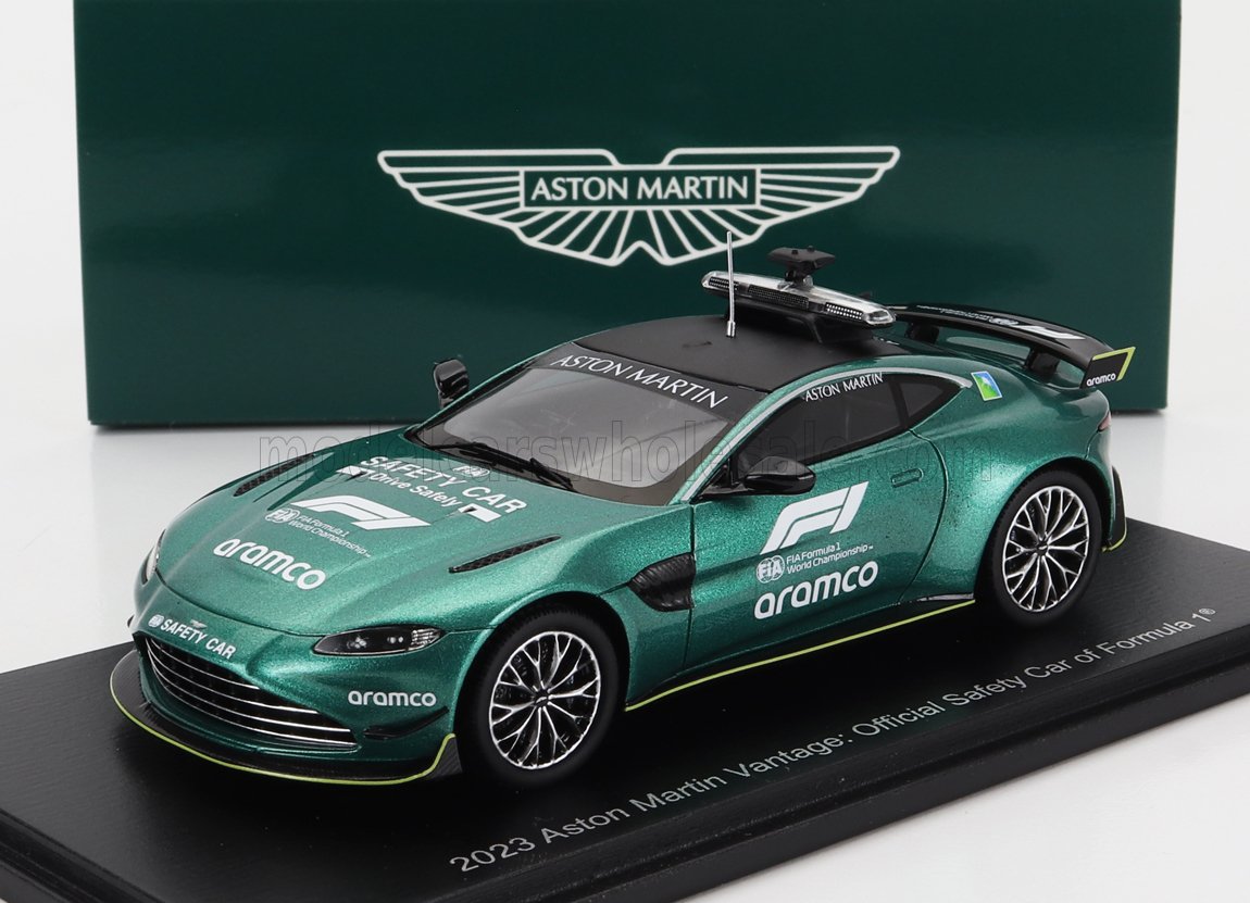 ミニカー Aston Martin Vantage Safety Car 2021 1/43 Spark 2021 Aston Martin Vantage F1 Safety Car Car Model