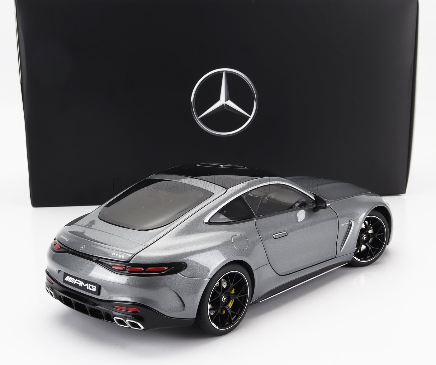 AMG GT 63 1/10スケール 高級ディスプレイモデル 179459_1-1.jpg