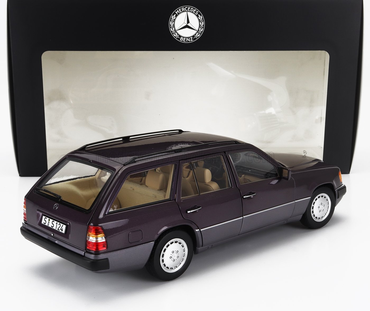 MODELCARSWHOLESALE.COM NOREV製 S124前期型 未使用、未開封 1/18