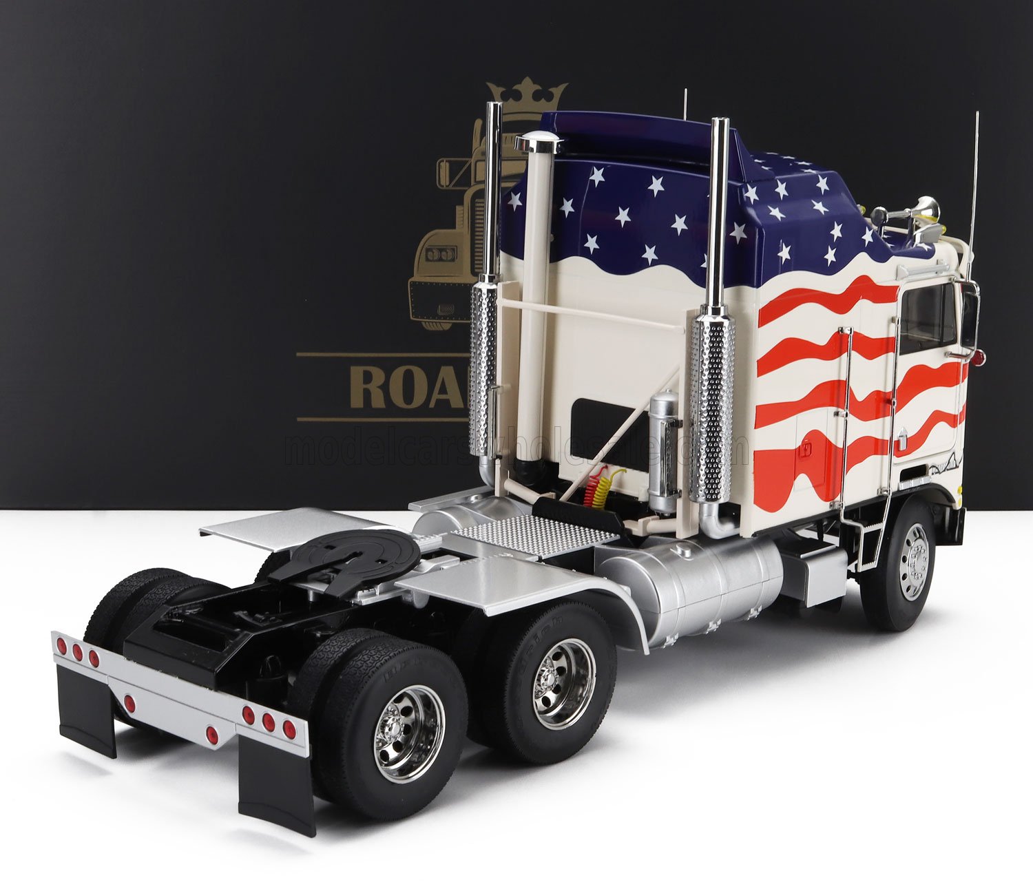 Kenworth トラック 模型 星条旗デザイン1/18スケールモデル MODELCARSWHOLESALE.COM